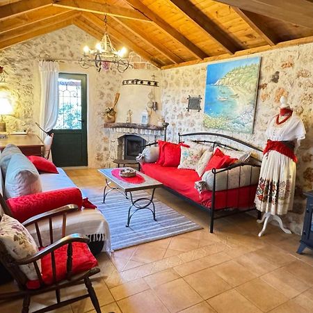 House Dobrila Villa Игране Екстериор снимка