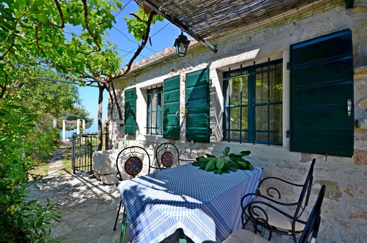 House Dobrila Villa Игране Екстериор снимка